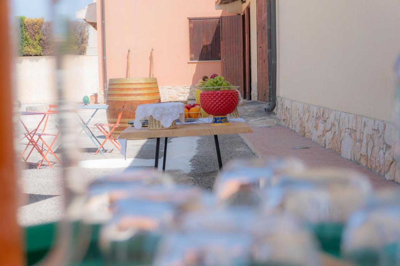 Rudini' Charming Room Marzamemi Bagian luar foto